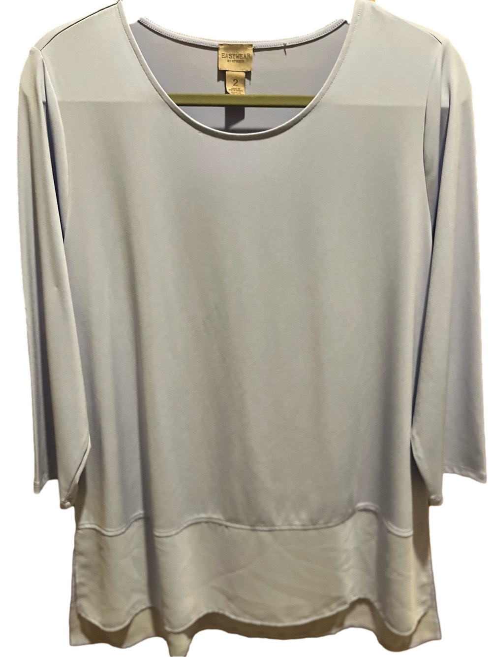 43. WOMENS CHICO’S 2/L DETAIL TOP